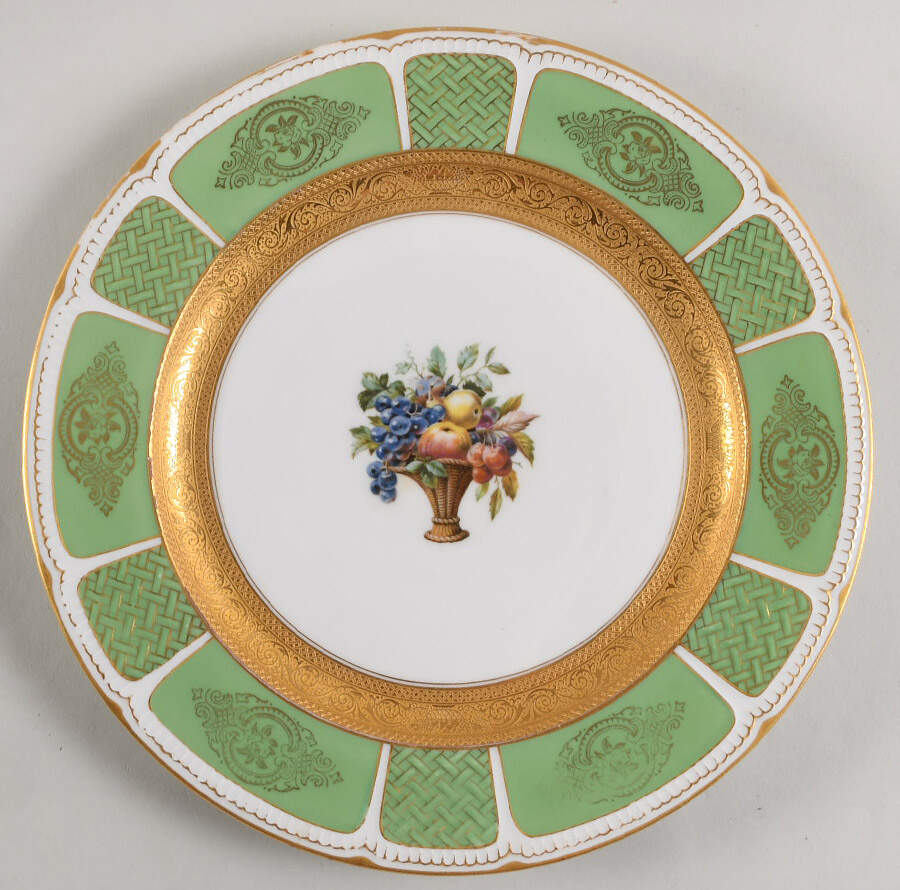 BLK189 Dinner Plate by Black Knight-1