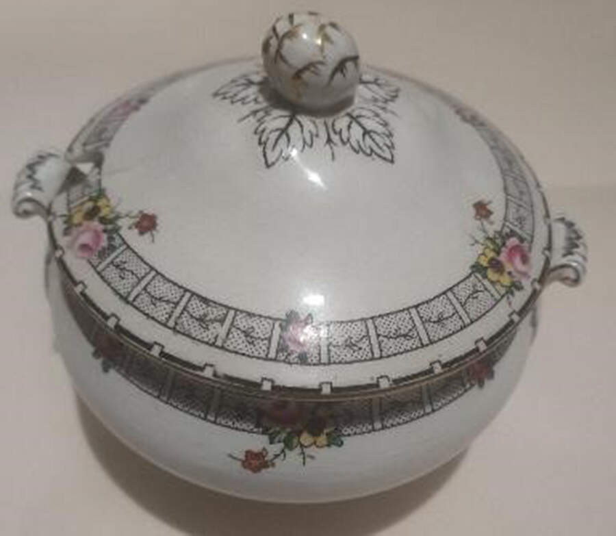 3155 Sugar Bowl & Lid by Bishop & Stonier-1