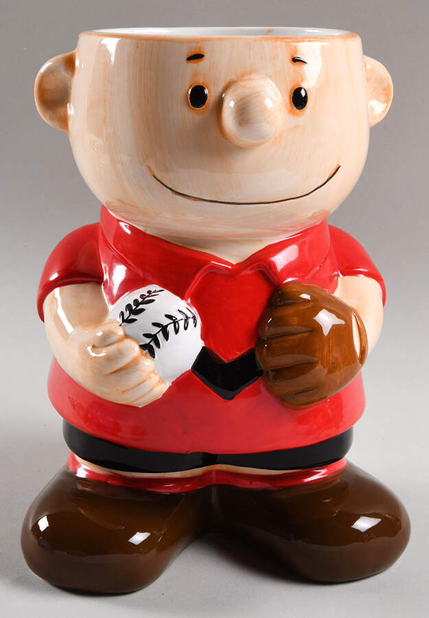 Cookie Jars Figural Cookie Jar No Lid by Benjamin & Medwin-1