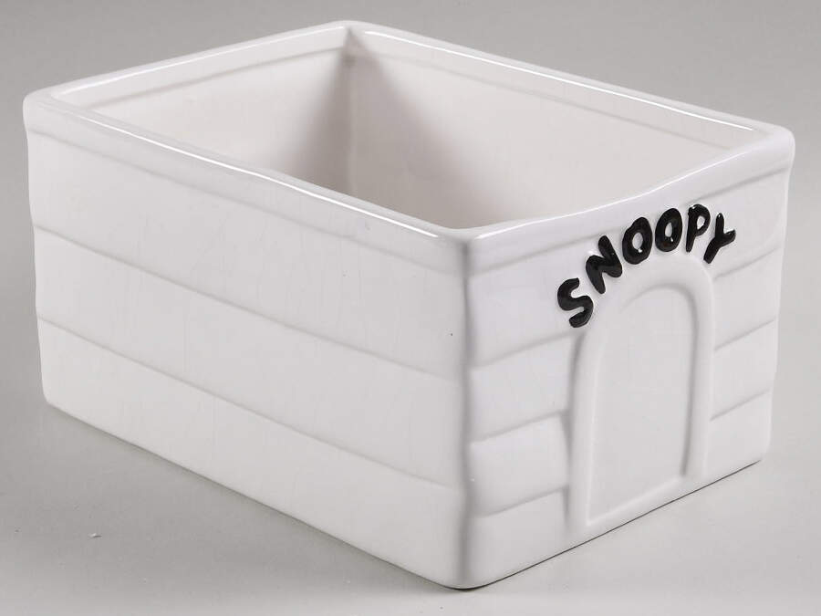 Cookie Jars Figural Cookie Jar No Lid by Benjamin & Medwin-1