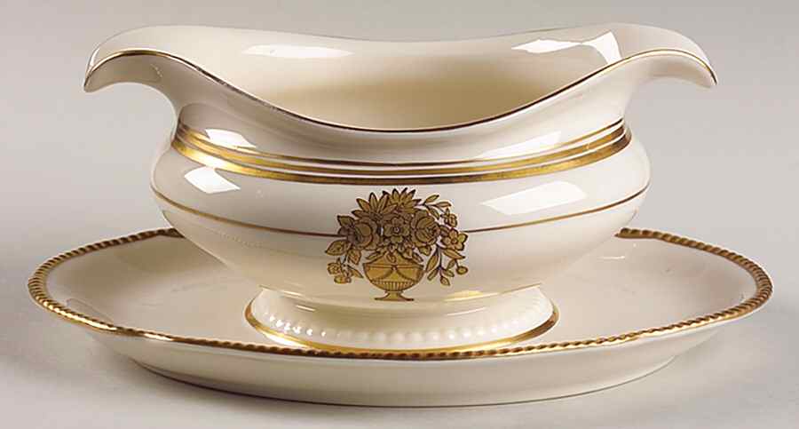 Belmont Gravy Boat with Attached Underplate by Castleton (USA)-1