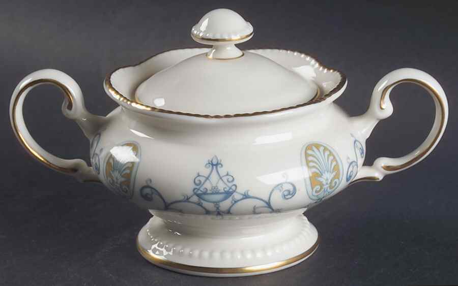 Blue Medallion Sugar Bowl & Lid by Castleton (USA)-1