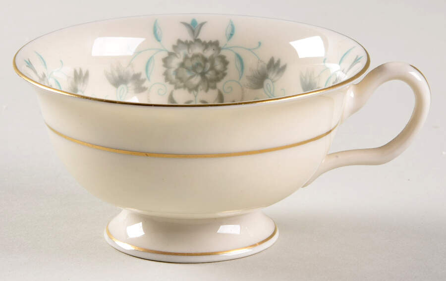 Caprice Footed Cup by Castleton (USA)-1