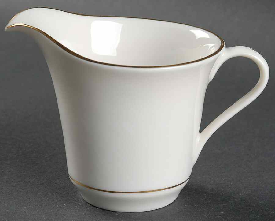 Concerto Creamer by Castleton (USA)-1