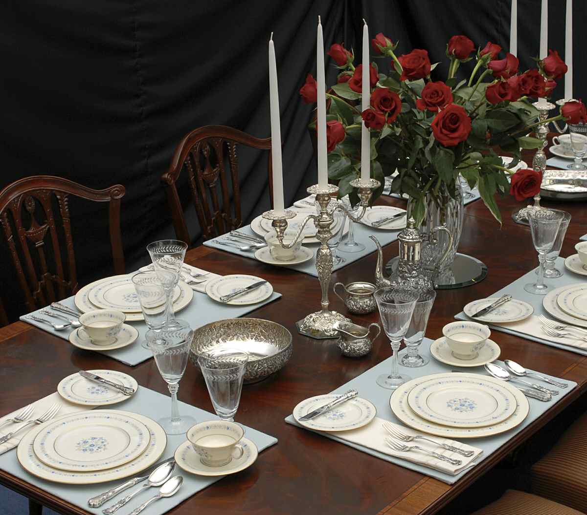 Devon 40 Piece Estate Set by Castleton (USA)-1