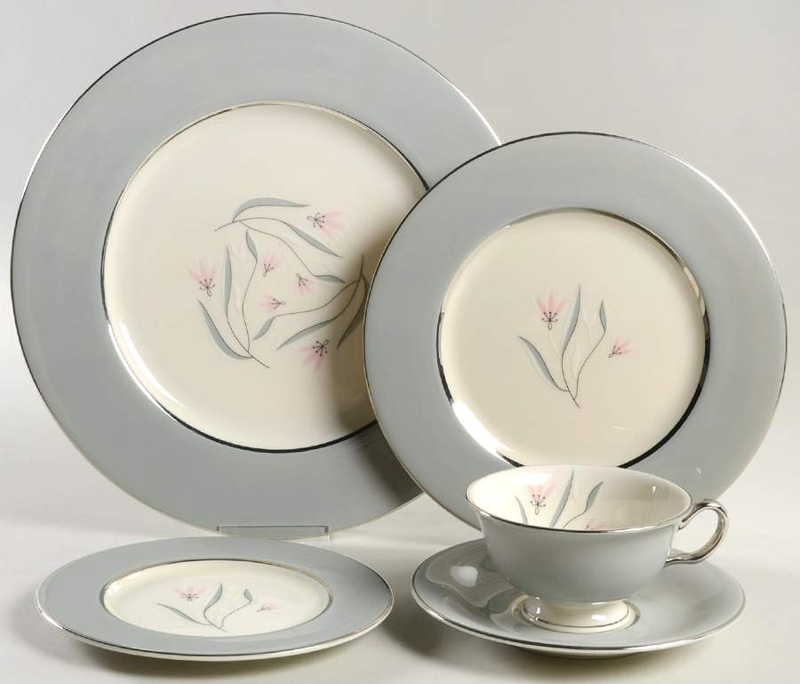 Flair 5 Piece Place Setting by Castleton (USA)-1
