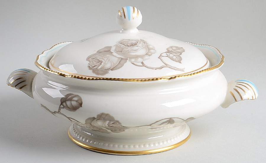 Gloria Round Covered Vegetable by Castleton (USA)-1