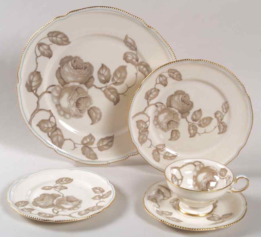 Gloria 5 Piece Place Setting by Castleton (USA)-1