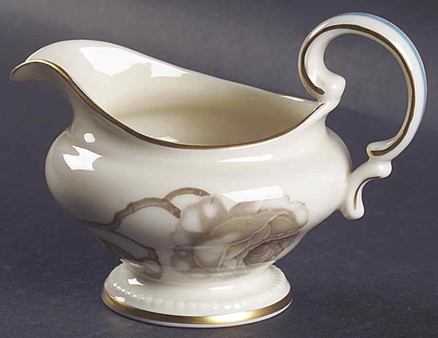 Gloria Creamer by Castleton (USA)-1