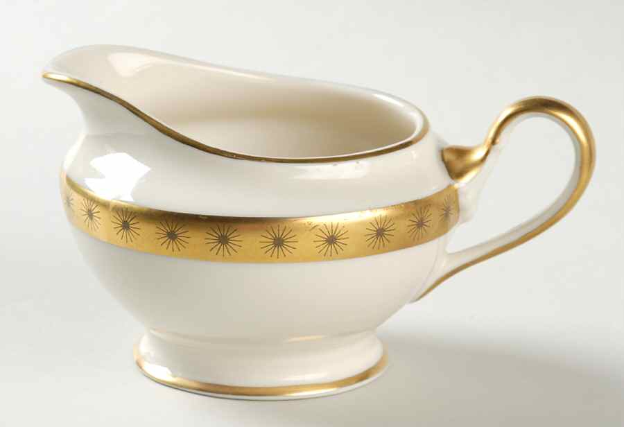 Golden Classic Creamer by Castleton (USA)-1