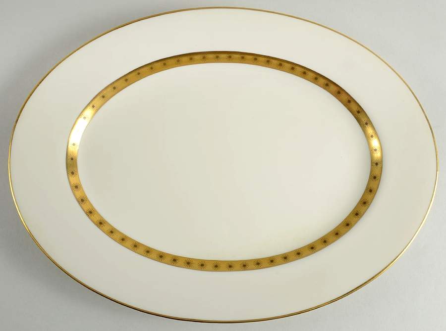 Golden Classic 15" Oval Serving Platter by Castleton (USA)-1