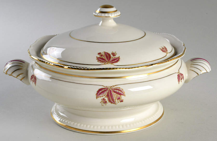 Jubilee Round Covered Vegetable by Castleton (USA)-1