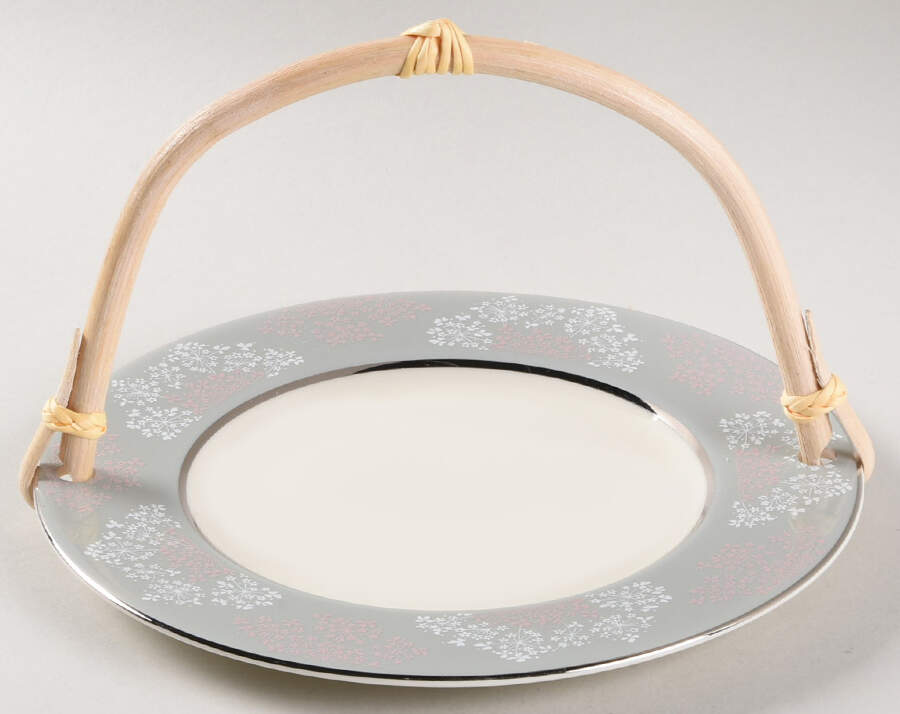Lace 5 3/8"-5 5/8" Bamboo Handled Serving Plate  HC by Castleton (USA)-1