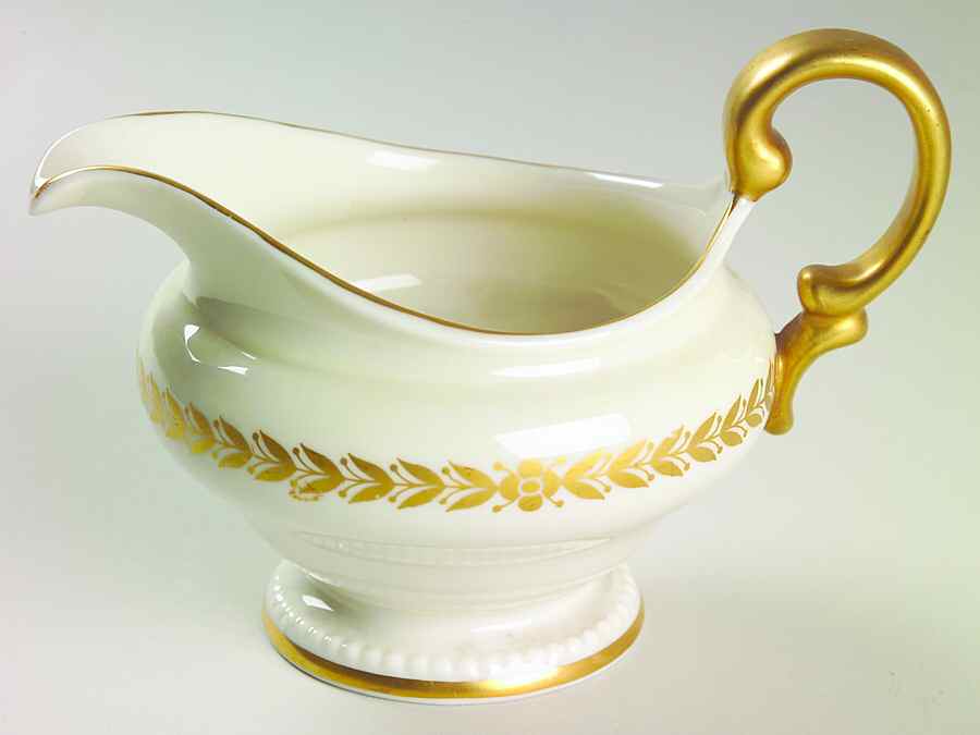 Laurel Creamer by Castleton (USA)-1