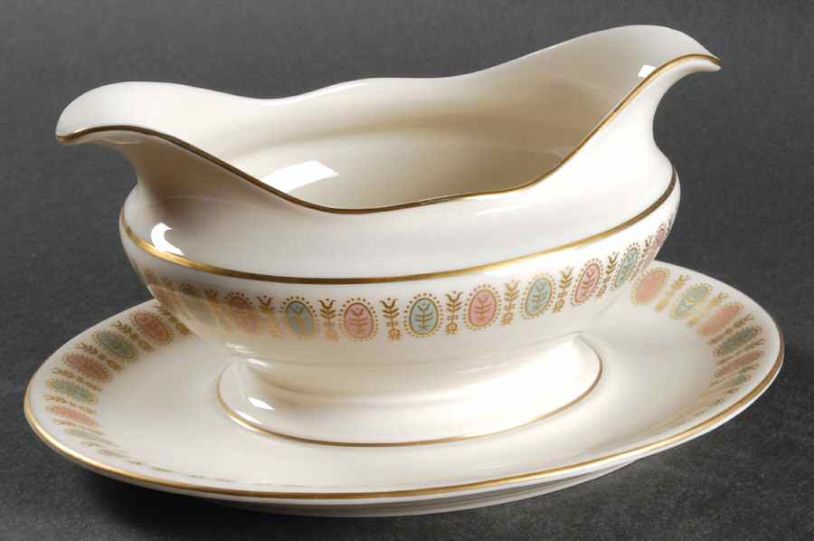 Lavalliere Gravy Boat with Attached Underplate by Castleton (USA)-1