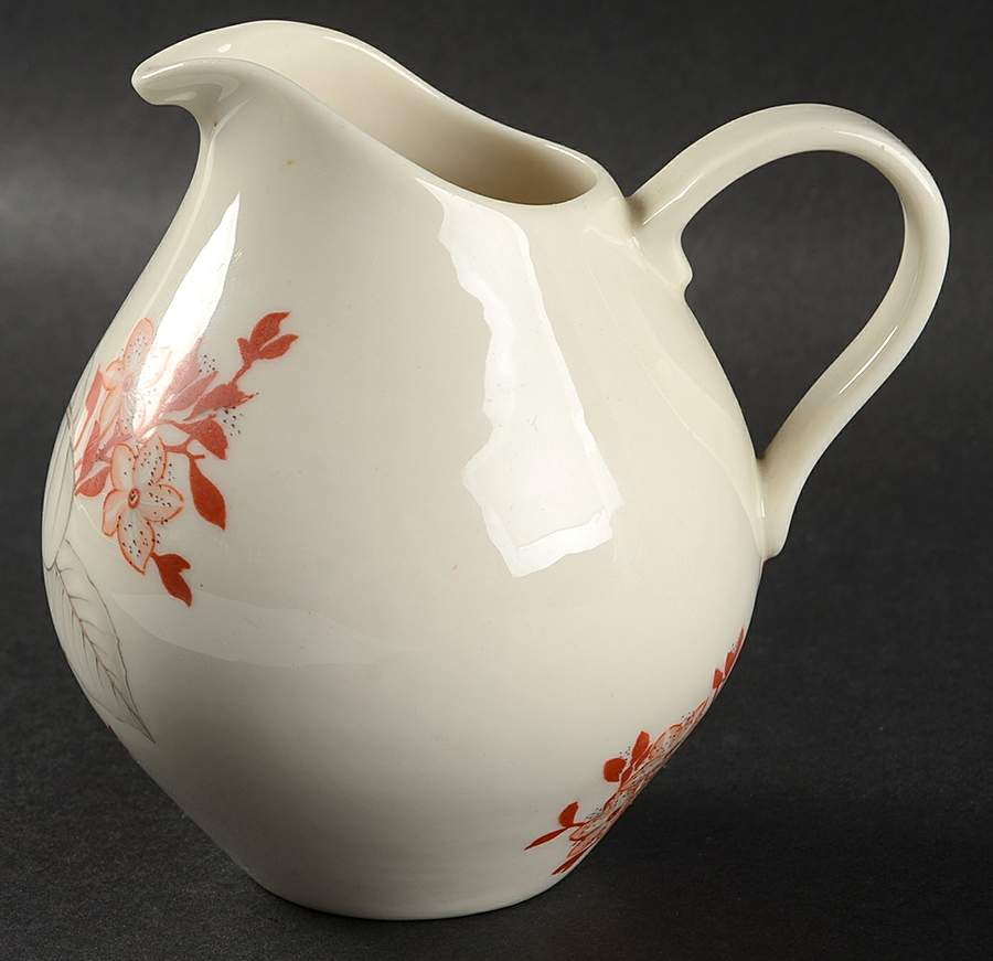 Mandalay Creamer by Castleton (USA)-1