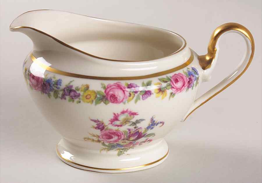 Manor Creamer by Castleton (USA)-1