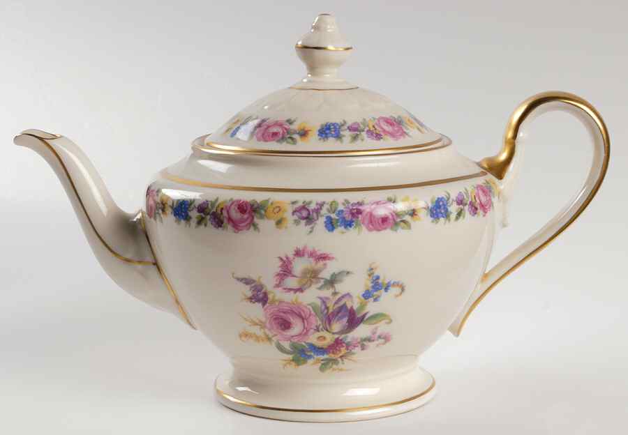 Manor Teapot & Lid by Castleton (USA)-1