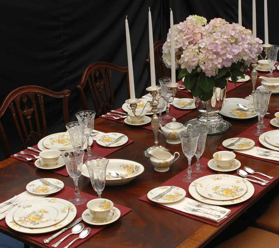 Mayfair 46 Piece Estate Set by Castleton (USA)-1