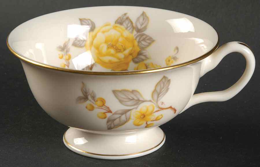 Mayfair Footed Cup by Castleton (USA)-1