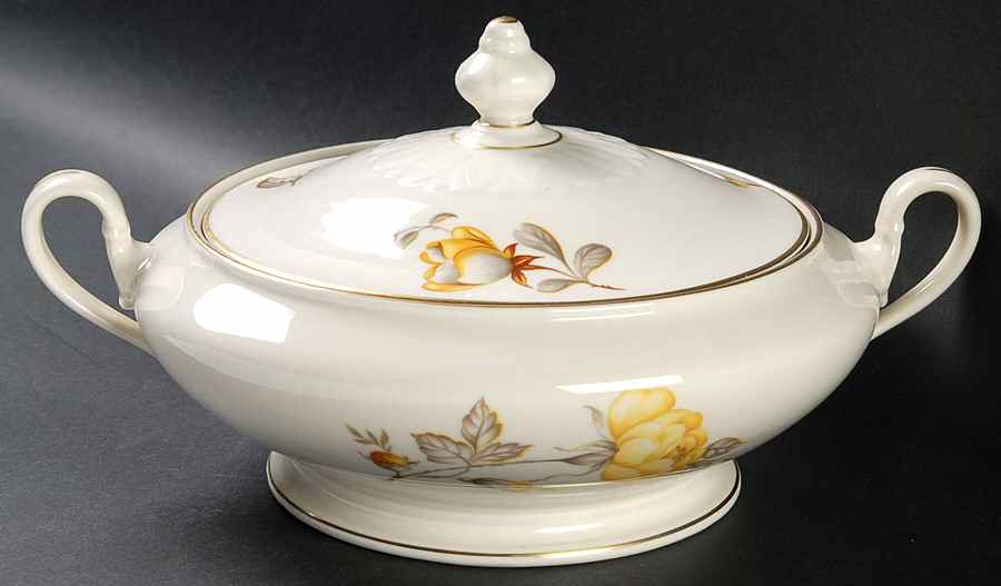 Mayfair Round Covered Vegetable by Castleton (USA)-1