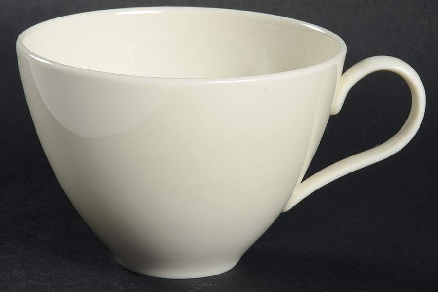 Museum White Flat Cup by Castleton (USA)-1