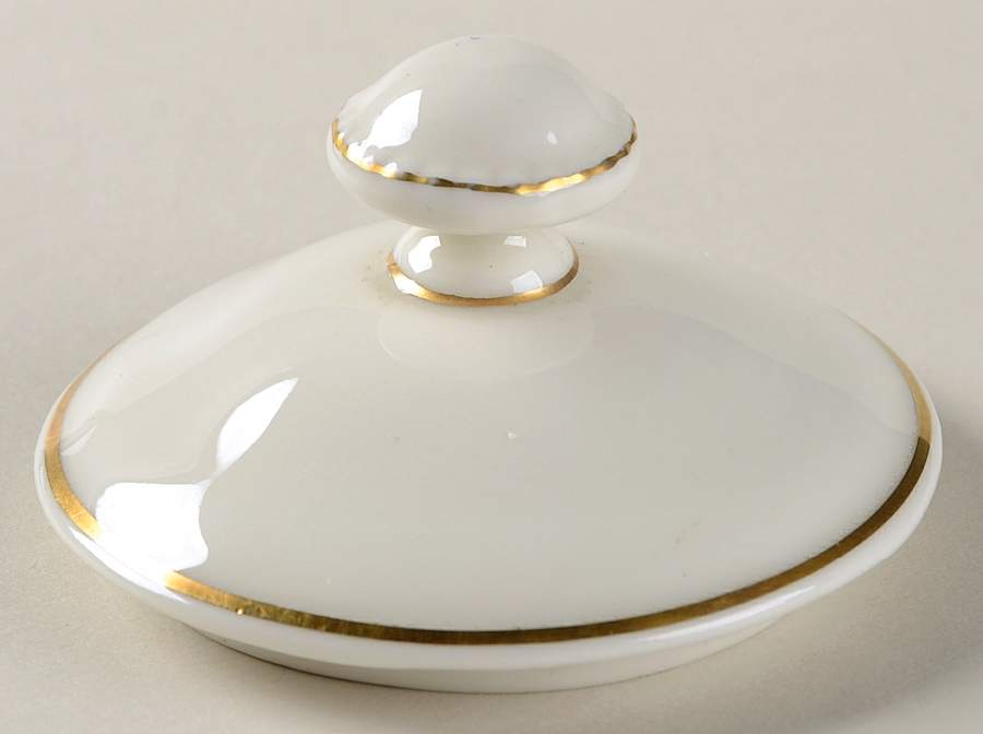 Regal (1 Gold Inner Ring) Lid for Sugar Bowl by Castleton (USA)-1