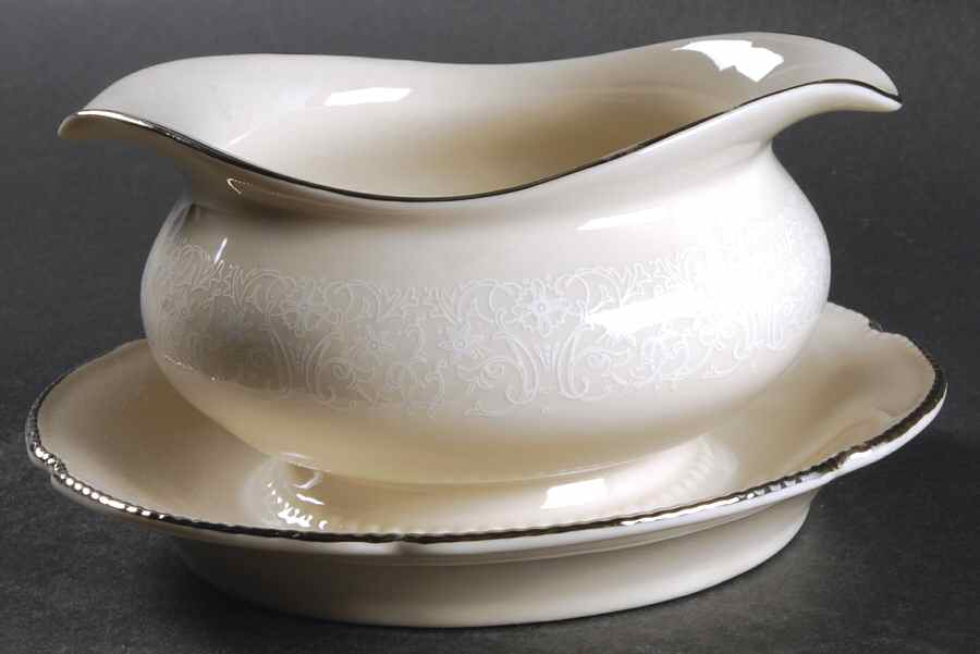 Snowflower Gravy Boat with Attached Underplate by Castleton (USA)-1