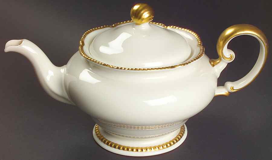 Sovereign Teapot & Lid by Castleton (USA)-1