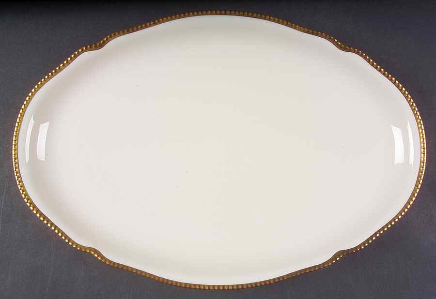 Sovereign 16" Oval Serving Platter by Castleton (USA)-1