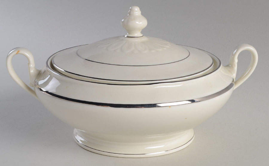 St. Regis Round Covered Vegetable by Castleton (USA)-1