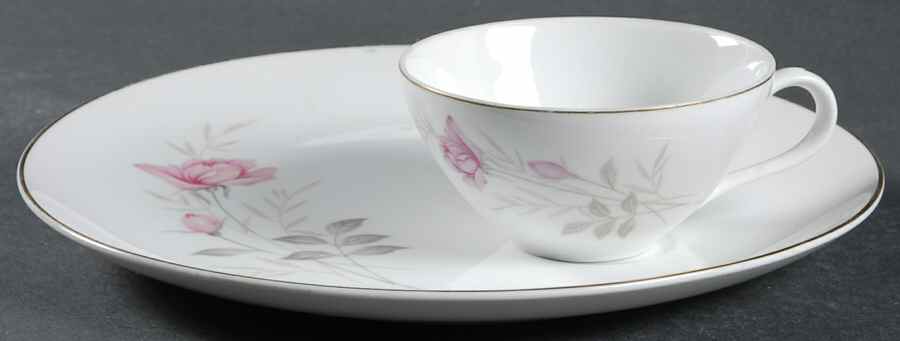 American Rose Snack Plate & Cup Set by Camelot-1