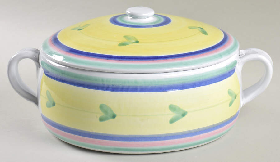 Carousel 5 Quart Round Covered Casserole by Caleca-1