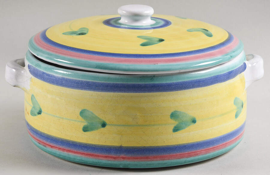 Carousel 2.5 Qt Round Covered Casserole by Caleca-1