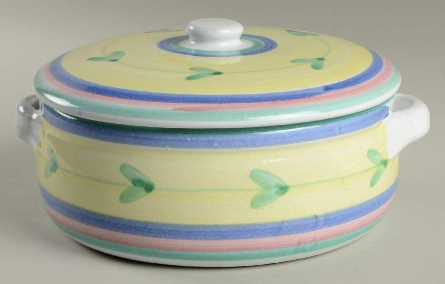 Carousel 1.5 Qt Round Covered Casserole by Caleca-1