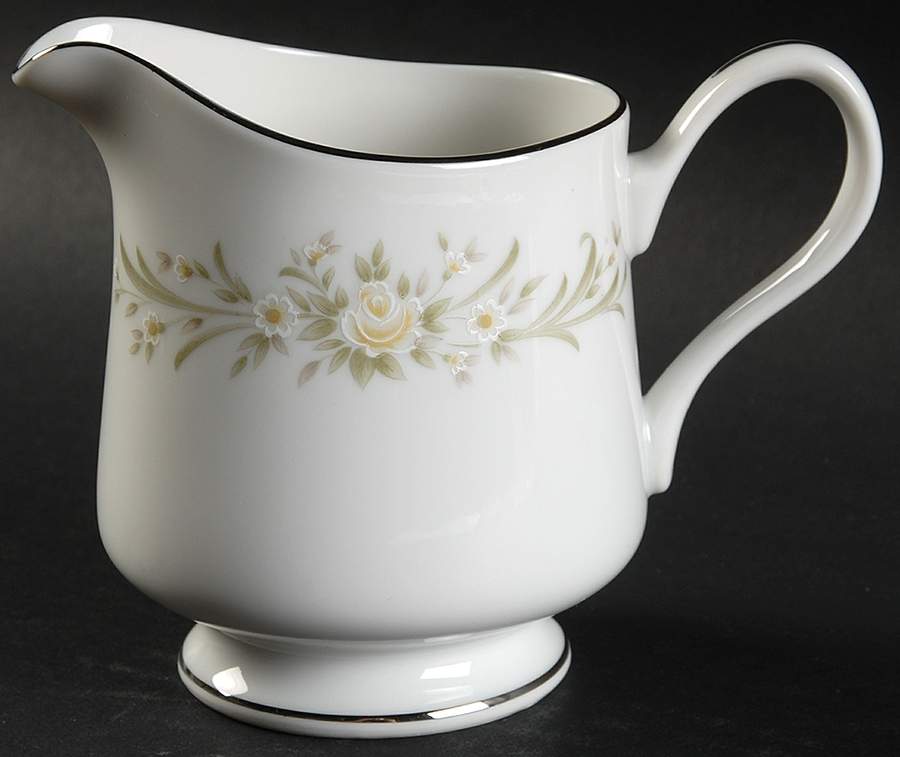 Eloquence Creamer by Carriage House-1