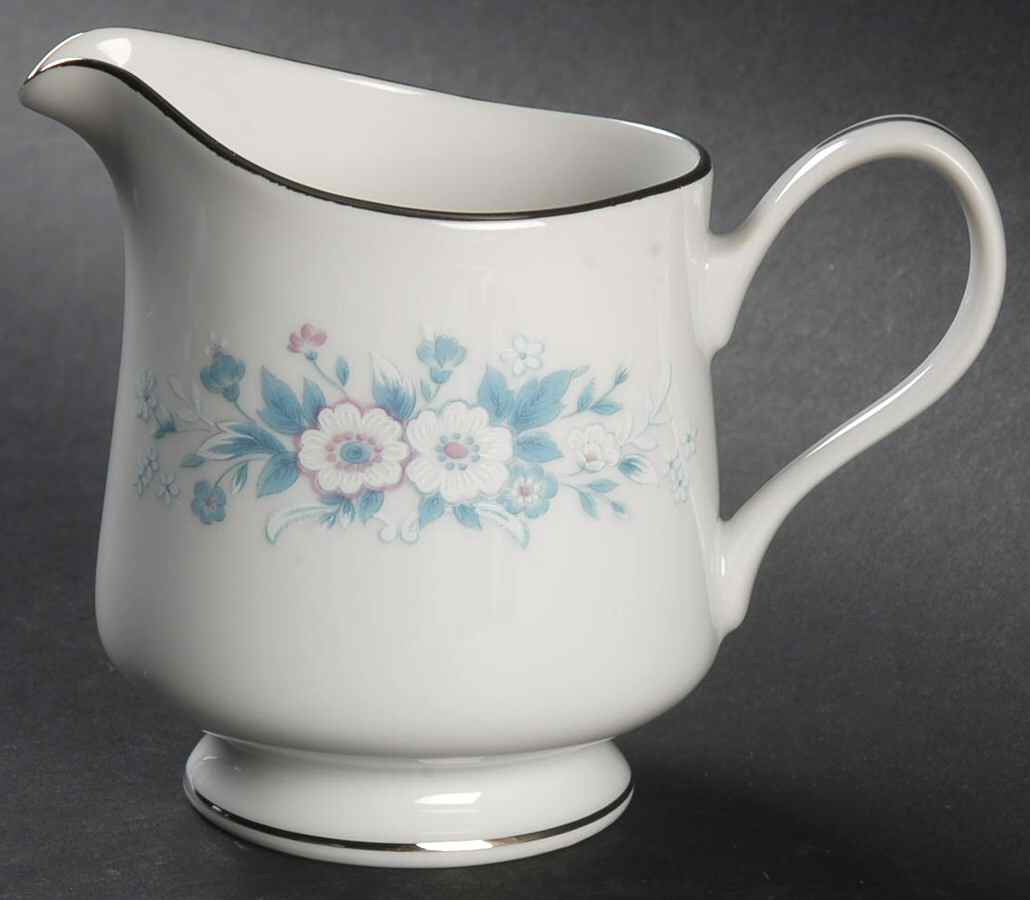 Carla Creamer by Carlton (Japan)-1