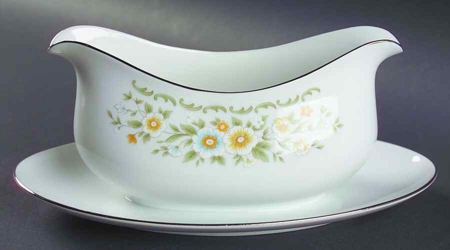 Concerto Gravy Boat with Attached Underplate by Carlton (Japan)-1