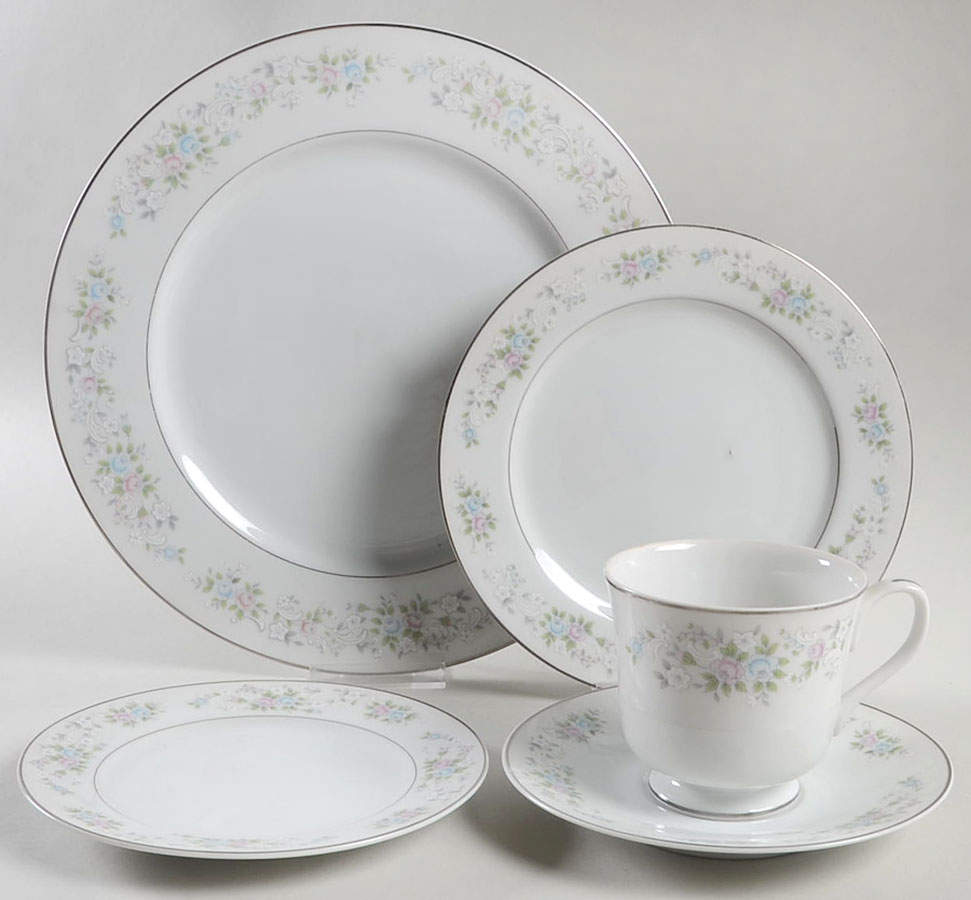 Corsage 5 Piece Place Setting by Carlton (Japan)-1