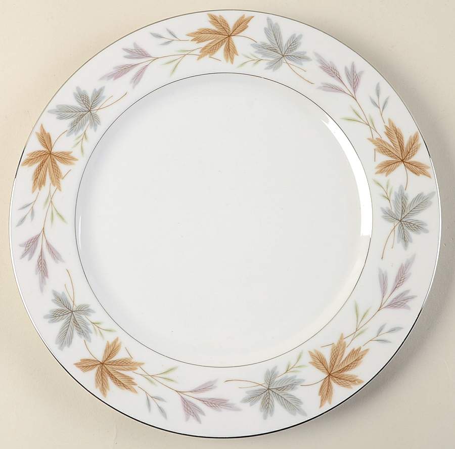 Delwood Dinner Plate by Carlton (Japan)-1