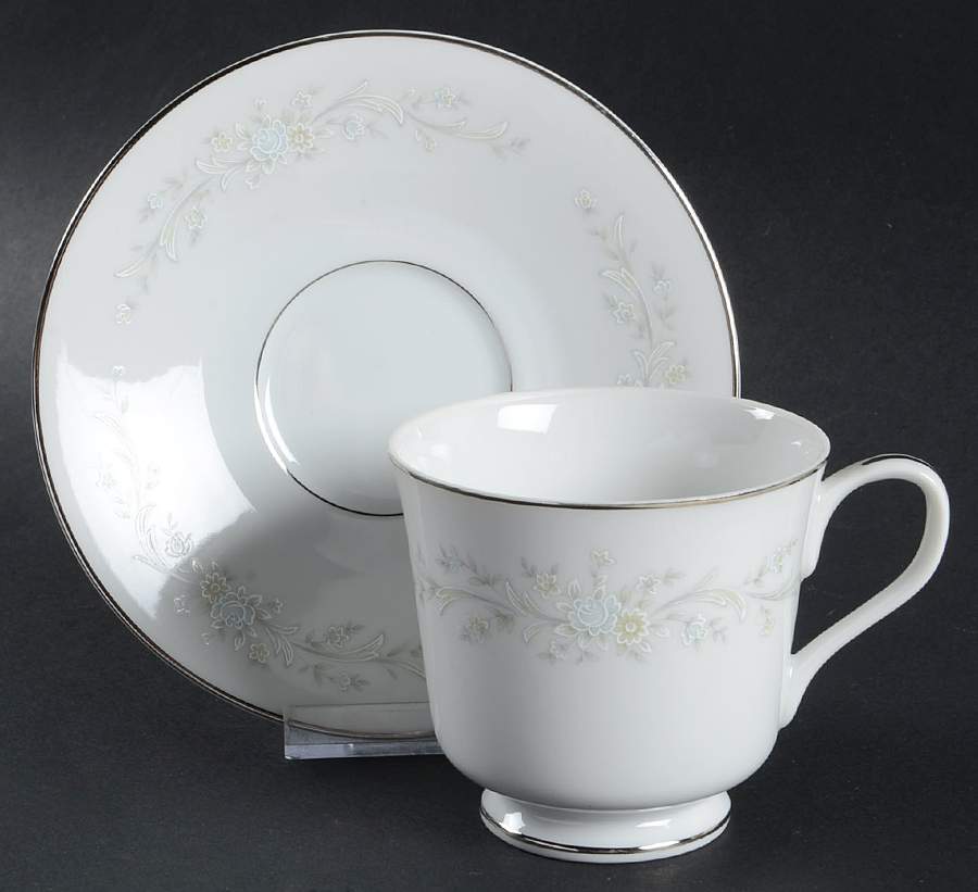 Remembrance Footed Cup & Saucer Set by Carlton (Japan)-1