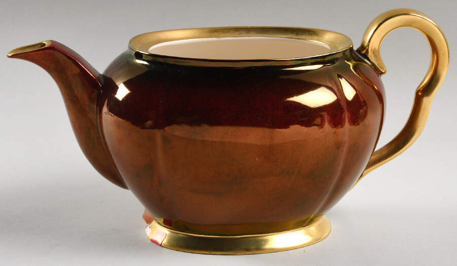 Rouge Royale Teapot No Lid by Carlton Ware (England)-1