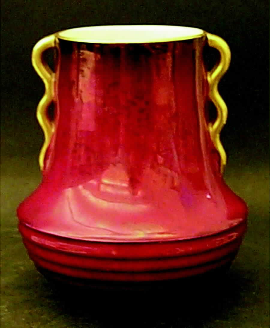 Rouge Royale 4" Vase by Carlton Ware (England)-1