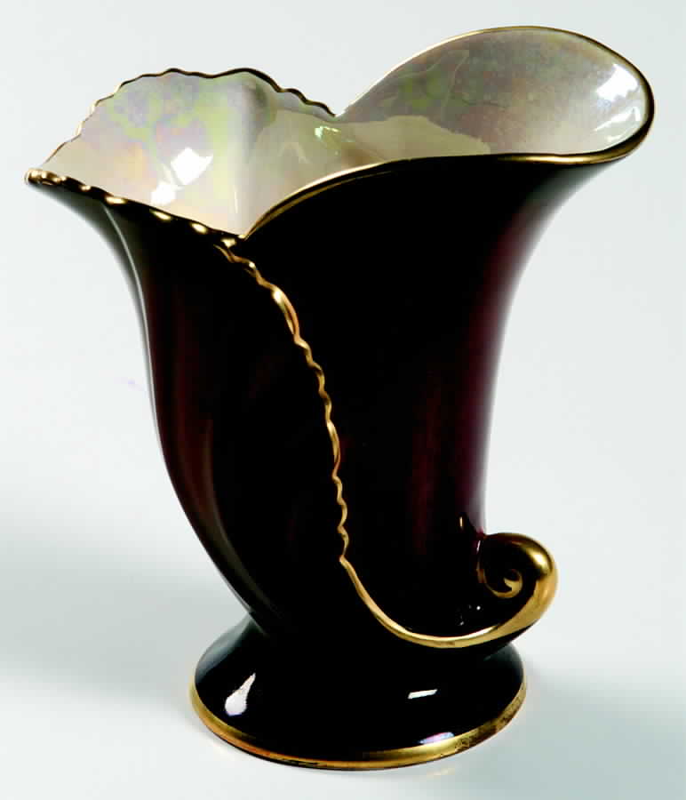 Rouge Royale Open Sugar Bowl by Carlton Ware (England)-1