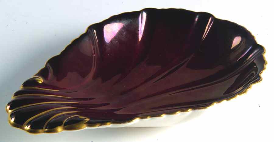 Rouge Royale Shell Shaped Dish by Carlton Ware (England)-1