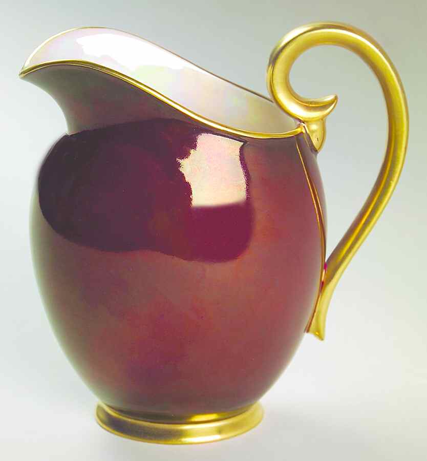 Rouge Royale 16 Oz Pitcher by Carlton Ware (England)-1