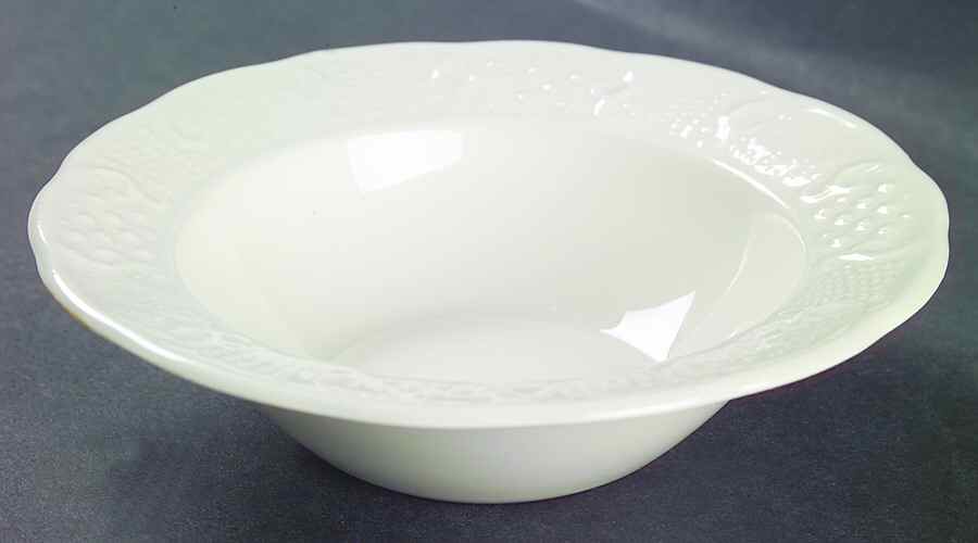 American Traditional Rim Fruit/Dessert (Sauce) Bowl by Canonsburg-1
