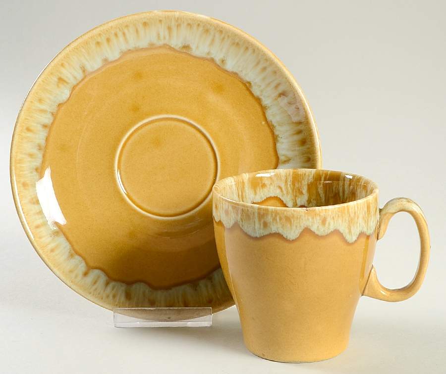 Butterscotch Flat Cup & Saucer Set by Canonsburg-1