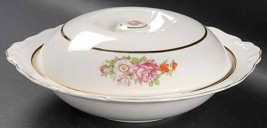 CAN18 Round Covered Vegetable by Canonsburg-1