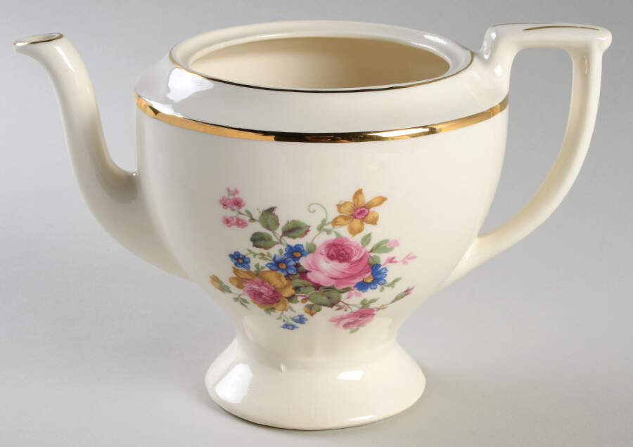 CAN20 Teapot No Lid by Canonsburg-1